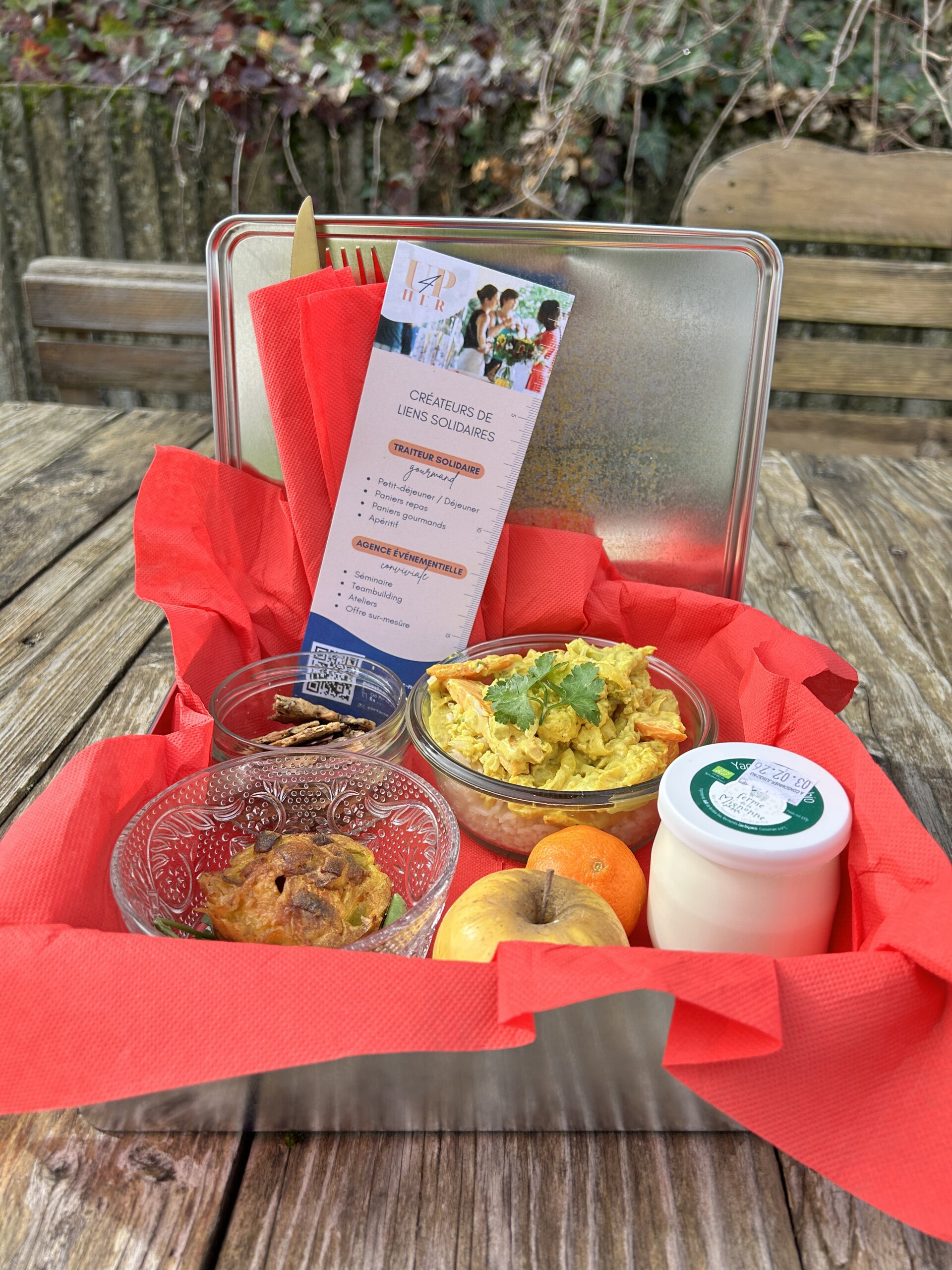 Mémé revient du marché